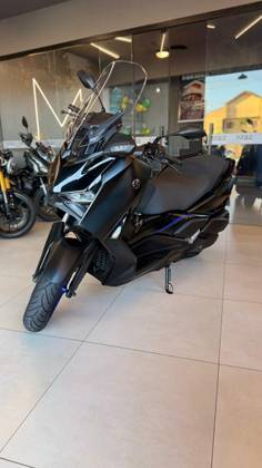 YAMAHA XMAX 300 CONNECTED ABS YAMAHA XMAX 300 CONNECTED ABS